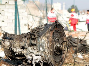 Чорні скриньки зі збитого в Ірані літака МАУ розшифровуватимуть в Україні 