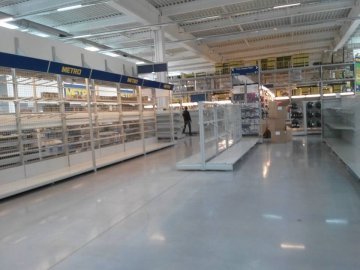 Фото з кримського супермаркету