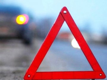 Аварія в Луцьку: зіткнулися три автомобілі