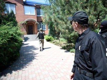 Ляшко знайшов на Донбасі черговий маєток Януковичів. ФОТО. ВІДЕО