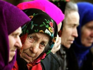 Україні потрібно ще підвищити пенсійний вік, - Світовий банк