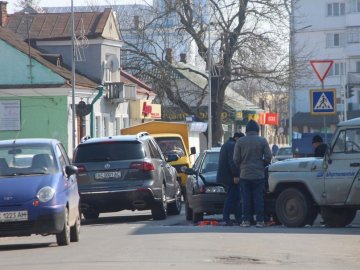 У Володимирі зіткнулися дві автівки. ФОТО