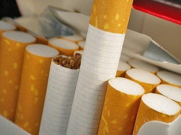 У Луцьку біля шкіл – 31 точка продажу цигарок