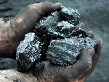 В Україну привезли перше вугілля з Африки
