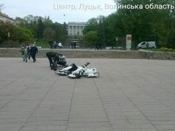 У Луцьку просять заборонити дитячий електротранспорт у парку та центрі міста