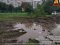 Багнюка та розриті ями: у Луцьку будівельники знищили зелену прибудинкову зону. ФОТО
