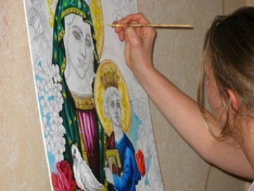 Поляки і українці малювали ікони на міжнародному пленері