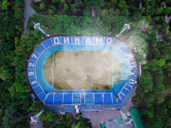 На стадіоні київського 