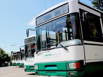 В луцьких тролейбусах безкоштовно їздитимуть тільки «місцеві» пільговики