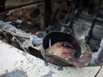 Під Шахтарськом терористи змусили полоненого українського військового носити трупи товаришів. ВІДЕО 