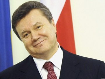 Янукович пішов на лікарняний