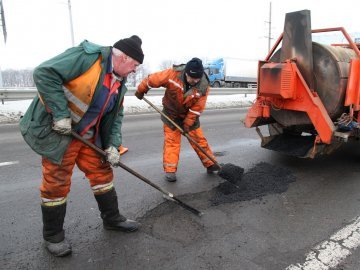 Владці проінспектували ремонт доріг у Ковельському районі