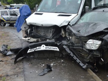 Аварія на Волині: постраждало 6 пасажирів буса. ФОТО