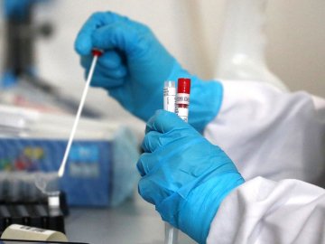 В Україні зафіксували понад 17 тисяч нових випадків коронавірусу: на Волині – 340