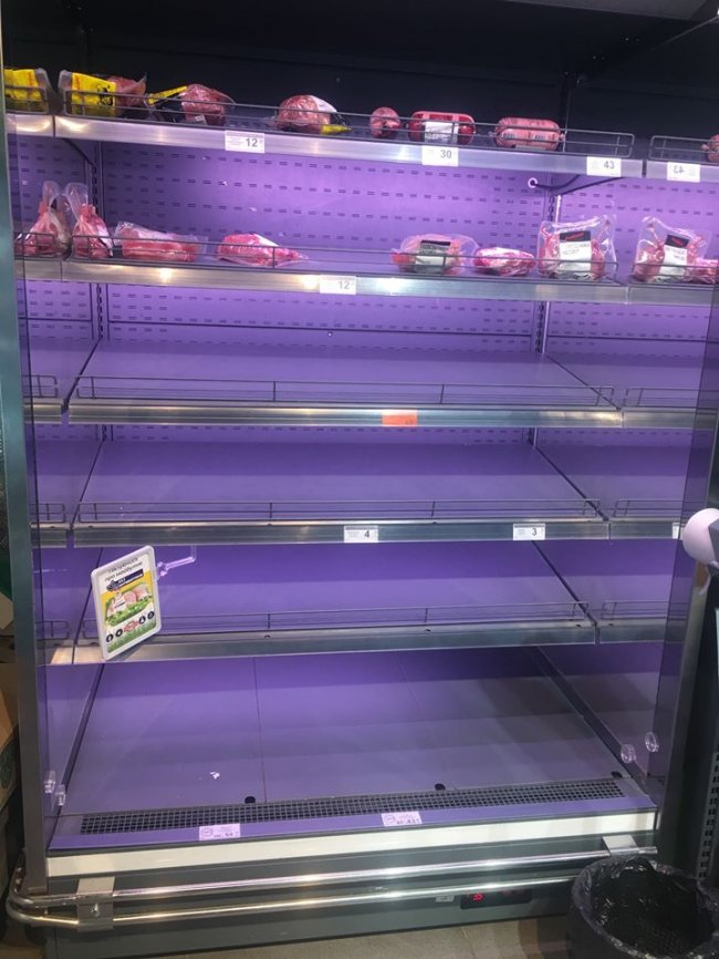 У мережі супермаркетів на Волині ввели обмеження на купівлю продуктів «в одні руки»