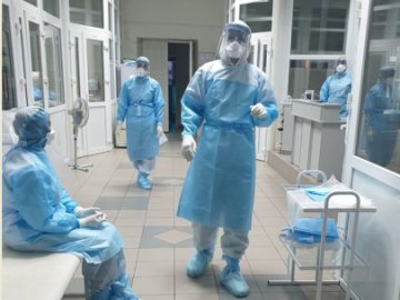 Ситуація із заповненістю «ковідних» місць у лікарнях Волині на 23 квітня: найкритичніше – в інфекційній
