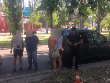 У Миколаєві  двоє чоловіків влаштували стрілянину, бо не поділили парковку