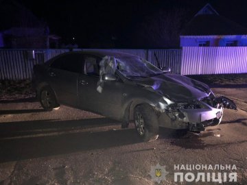 Під Києвом 16-річний хлопець на Mazda збив на смерть двох дівчат. ФОТО