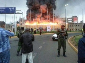 У міжнародному аеропорту Кенії ‒ пожежа. ВІДЕО
