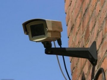 Відеокамери на вулицях волинського міста завдали удару по злочинності