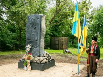 На Волині відкрили пам'ятник полководцю Івану Богуну. ФОТО
