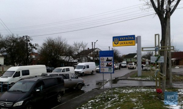 В Устилузі - транспортний колапс через «страйк» митників