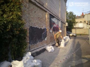 У Старому місті в Луцьку «зачистили» відоме графіті. ФОТО