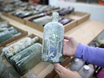 Знайшли сотні пляшок з-під елітної випивки часів Першої світової