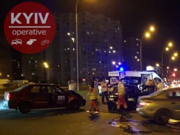 У Києві – моторошна аварія з постраждалими. ФОТО