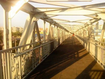 Повідомили, у скільки обійдеться Луцьку ремонт пішохідного мосту до залізничного вокзалу 