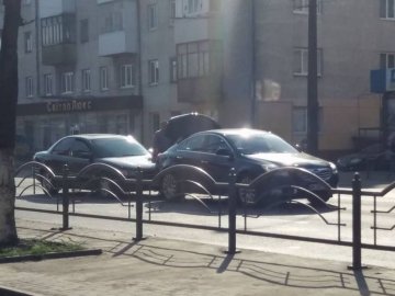 Ранкова аварія у Луцьку: зіткнулись два Opel