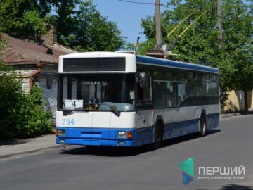 Луцькі тролейбуси №4 та №4-а тимчасово їздитимуть тільки до готелю «Україна»