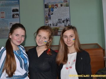У луцькій школі учні влаштували «Євромайдан в класі». ФОТО