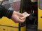 Скількох пасажирів громадського транспорту в Луцьку оштрафували за оплату проїзду готівкою