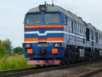 «Укрзалізниця» відновила зупинку поїздів у Луцьку 