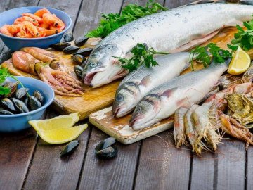 Як правильно обрати рибу до столу на свята: поради експертів волинянам