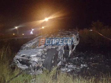 У Києві внаслідок моторошної аварії водій згорів живцем