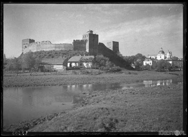 Яким був замок Любарта майже 100 років тому. РЕТРОФОТО