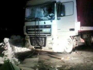 На Львівщині на заправці вибухнула вантажівка