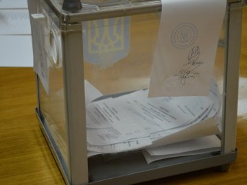 За кого українці віддадуть голоси на виборах,  - опитування