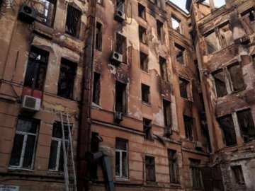 Пожежа в одеському коледжі: кількість загиблих зросла до 12 осіб 