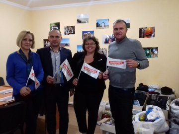 Члени волинської «Солідарності» зібрали допомогу для жителів Вінничини