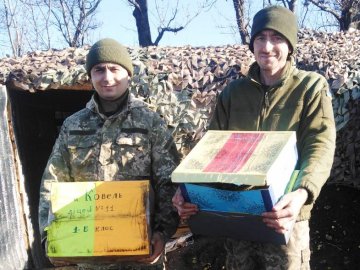 Воїни волинської бригади отримали солодкі подарунки від дітей