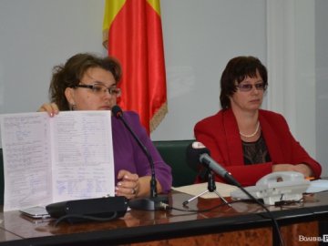 Підсумки виборчих перегонів у Луцьку: підписання протоколу, пікети, приїзд Парубія