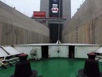 У Китаї побудували ліфт для кораблів. ВІДЕО