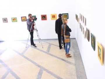 У Луцьку ‒ виставка картин про дитинство. ФОТО