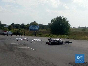 Смертельна аварія на Волині: зіткнулись Peugeot і мотоцикл