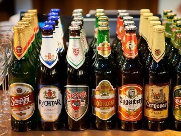 Відсьогодні пиво в Україні прирівнюється до алкогольного напою