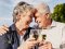 Вчені виявили користь алкоголю для пенсіонерів