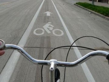 Безпека і зручність: у Луцьку міркували, як вирішити питання велодоріжок
